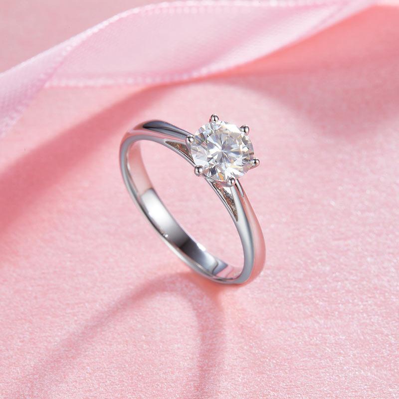 1 Carat Moissanite Diamond Classic 6 Claws Engagement 925 Sterling Silver Ring M