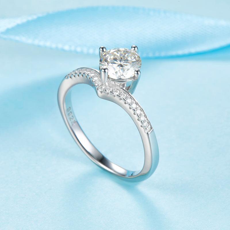 1 Carat Moissanite Diamond  Ring Engagement 925 Sterling Silver MFR8352