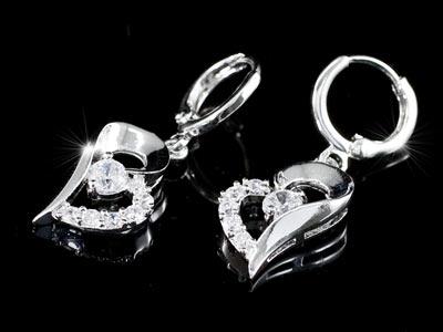 1 Carat Heart Cubic Zirconia Stone Dangle Earrings XE259