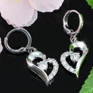 1 Carat Heart Cubic Zirconia Stone Dangle Earrings XE259