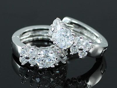 1 Carat CZ Cubic Zirconia Cubic Zirconia Huggie Earrings XE321