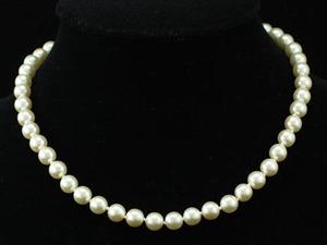 Ivory Cream Shell Pearl Necklace use Swarovski Crystal XN110