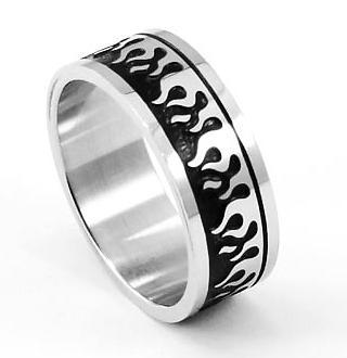 Silver &amp; Black Gothic Flame Stainless Steel Ring MR055