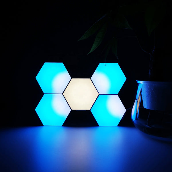 Mobile app Controlled LED Quantum Light 2021 NEW Honeycomb Modular Light Hexagonal Combination Lamp for Wall Decoration