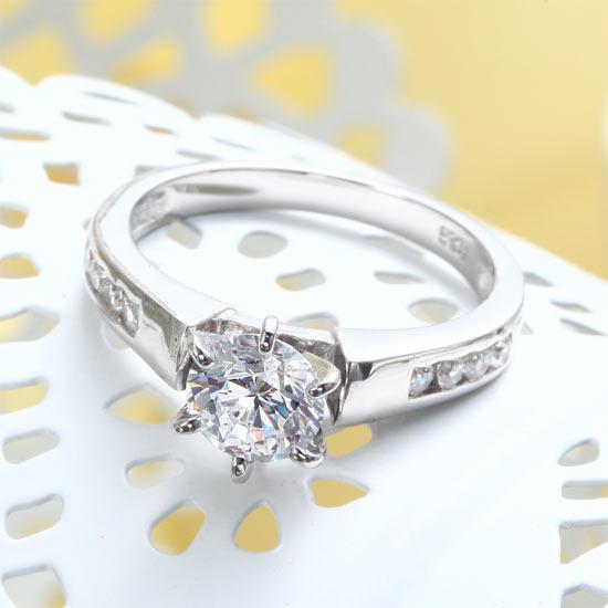 1.25 Carat Round Cut Created Diamond 925 Sterling Silver Wedding Engagement Ring