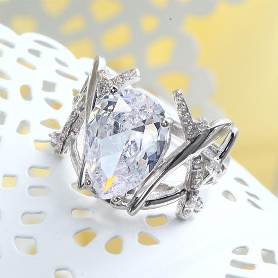 4 Carat Pear Cut Created Diamond 925 Sterling Silver Wedding Anniversary Ring XF