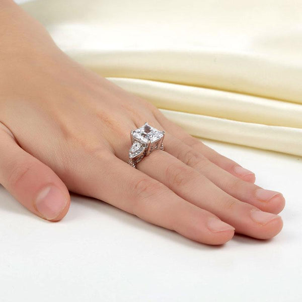Luxury 925 Sterling Silver Wedding Engagement Ring Vintage 4 Ct Created Diamond