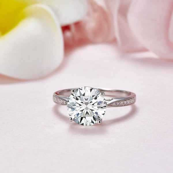 2.5 Carat Moissanite Diamond (9 mm) Luxury Ring Engagement 925 Sterling Silver M