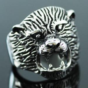 Roaring Bear Head Stainless Steel Mens Ring MR080