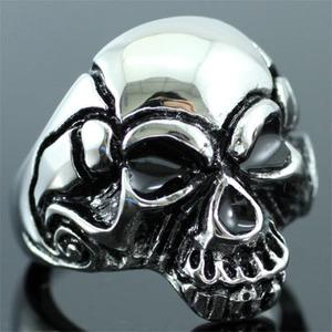 Gothic Skull Head Stainless Steel Mens Ring MR085