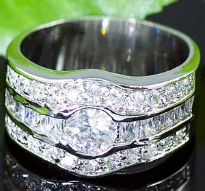 Cubic Zirconia Studs 18k White Gold Plated Wedding Mens Ring XMR128