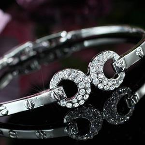 Stylish Bangle use Swarovski Crystal XB091