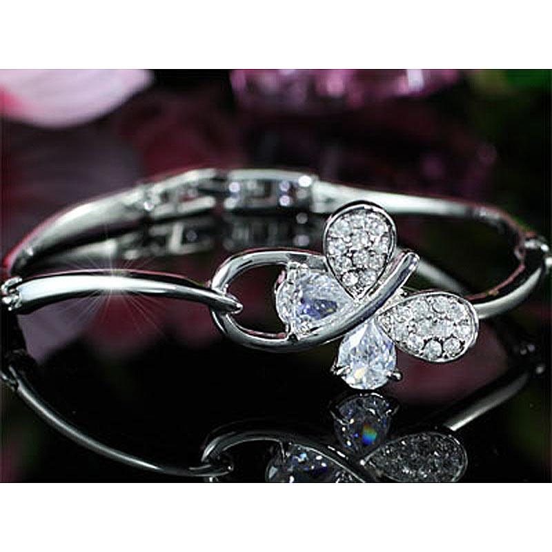 3 Carat Butterfly Fashion Bangle use Austrian Crystal XB092