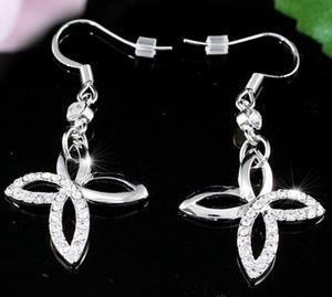 Dangle Butterfly Earrings use Austrian Crystal XE272