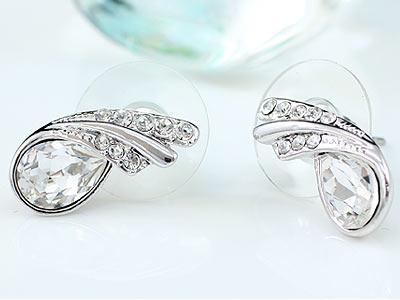 1.5 Carat Pear Cut Stone Earrings XE469