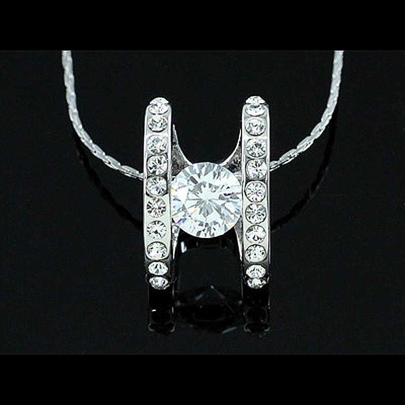 2 Carat Ring Shape Necklace use Austrian Crystal XN213