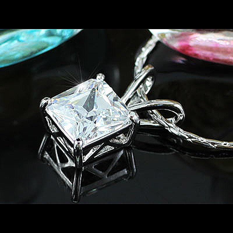 1.5 Carats Princess Cut CZ Cubic Zirconia Pendant Necklace XN276