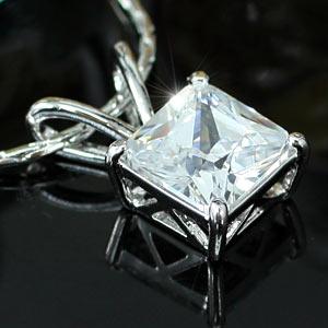 1.5 Carats Princess Cut CZ Cubic Zirconia Pendant Necklace XN276