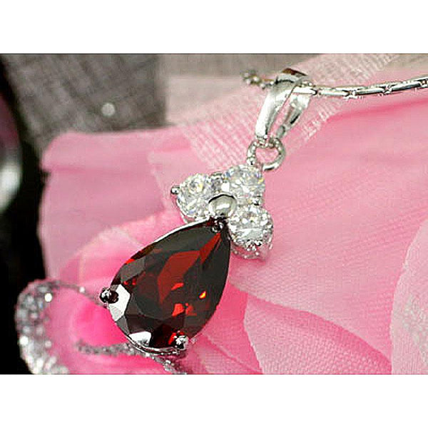 2.5 Carats Pear Cut Ruby Red Stone Pendant Necklace XN283
