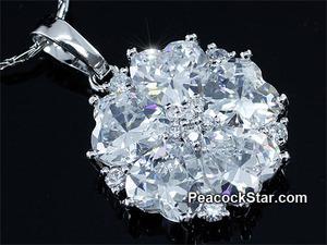 Spakling 7.5 Carats Heart Flower CZ Simulated Stone Pendant &amp; Necklace XN389