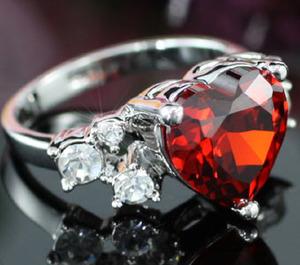 Dark Red Heart Ring use Austrian Crystal XR087
