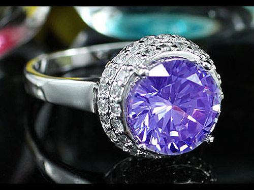 3.5 Carat Sparkling Purple Created Sapphire Ring XR137