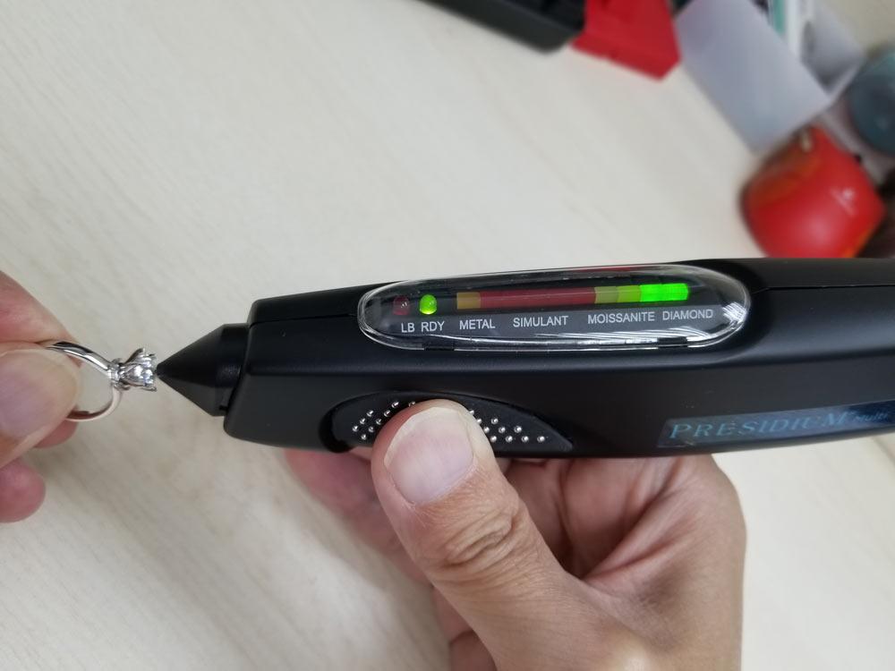 1 Carat Moissanite Diamond 6 Claws Engagement 925 Sterling Silver Ring MFR8340